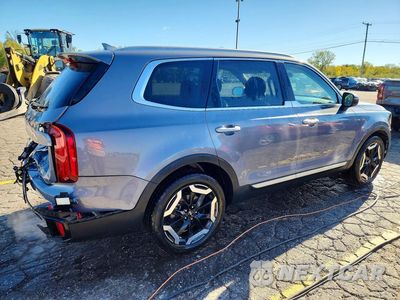Trzecie zdjęcie samochodu z tyłu: 2023 KIA TELLURIDE S VIN:5XYP6DGC1PG355929 - miniatura