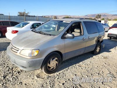 2001 TOYOTA SIENNA LE 4T3ZF13CX1U351075 - główne zdjęcie licytacji z USA - miniatura