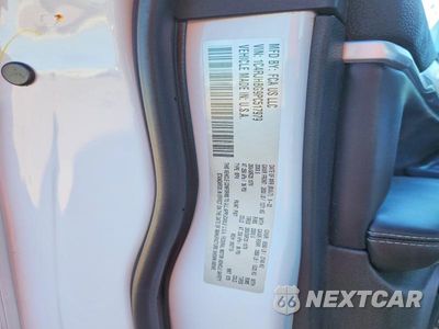 Zdjęcie 13 z 13 samochodu: 2023 JEEP GRAND CHEROKEE LIMITED VIN:1C4RJHBG9PC517979 - miniatura