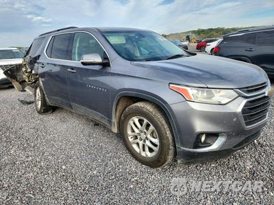 Czwarte zdjęcie samochodu z boku: 2019 CHEVROLET TRAVERSE LT VIN:1GNERGKW8KJ266991 - miniatura