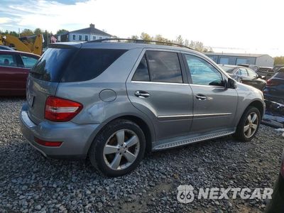 Trzecie zdjęcie samochodu z tyłu: 2011 MERCEDES-BENZ ML 350 4MATIC VIN:4JGBB8GB6BA719139 - miniatura