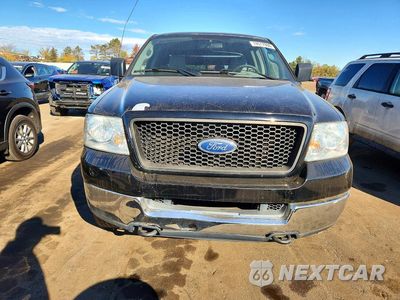 Piąte zdjęcie samochodu w środku: 2004 FORD F150 VIN:1FTRX14W04FA28861 - miniatura