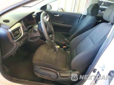 Zdjęcie 7 z 12 samochodu: 2022 KIA RIO S VIN:3KPA24AD0NE433758 - miniatura