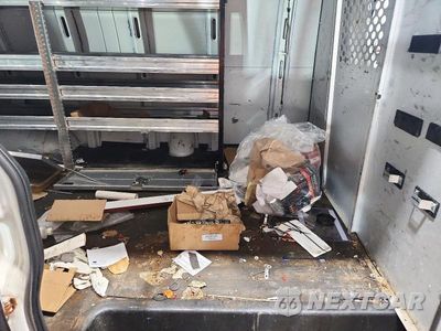 Zdjęcie 11 z 13 samochodu: 2020 GMC SAVANA G3500 VIN:1GTZ7HFG4L1257697 - miniatura