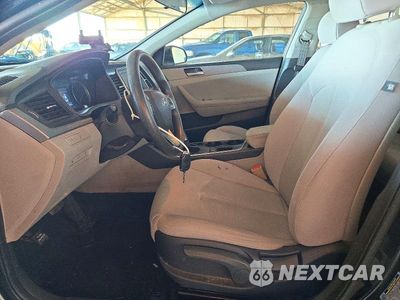 Zdjęcie 7 z 12 samochodu: 2018 HYUNDAI SONATA SE VIN:5NPE24AF7JH677657 - miniatura