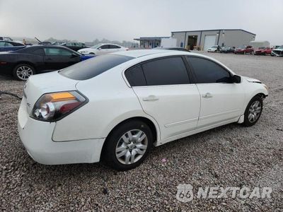 Trzecie zdjęcie samochodu z tyłu: 2010 NISSAN ALTIMA 2.5 VIN:1N4AL2AP9AC148253 - miniatura