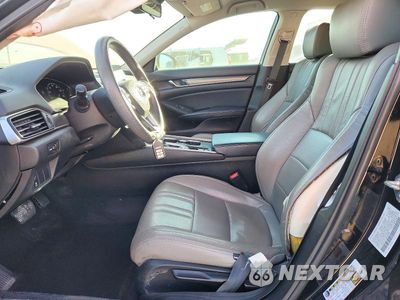 Zdjęcie 7 z 13 samochodu: 2018 HONDA ACCORD LX VIN:1HGCV1F10JA004647 - miniatura