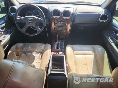 Zdjęcie 8 z 14 samochodu: 2005 GMC ENVOY XL VIN:1GKES16S756150338 - miniatura