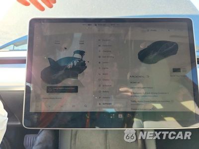 Zdjęcie 9 z 12 samochodu: 2023 TESLA MODEL 3 VIN:5YJ3E1EA3PF714920 - miniatura