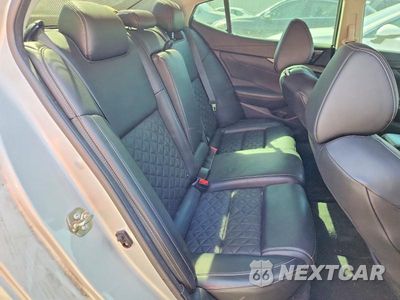 Zdjęcie 10 z 13 samochodu: 2017 NISSAN MAXIMA PLATINUM VIN:1N4AA6AP8HC402042 - miniatura