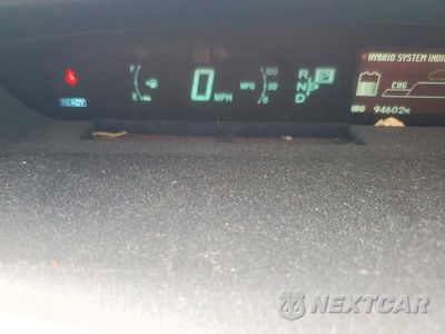 Zdjęcie 9 z 12 samochodu: 2012 TOYOTA PRIUS TWO VIN:JTDKN3DU0C1580552 - miniatura