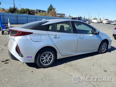 Trzecie zdjęcie samochodu z tyłu: 2019 TOYOTA PRIUS PRIME PLUS VIN:JTDKARFP8K3119317 - miniatura