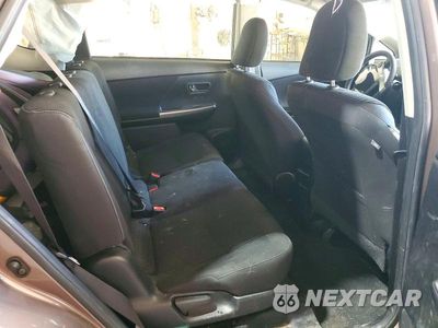 Zdjęcie 10 z 12 samochodu: 2015 TOYOTA PRIUS V TWO VIN:JTDZN3EU3FJ038279 - miniatura
