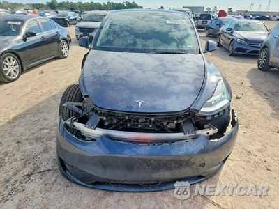 Piąte zdjęcie samochodu w środku: 2023 TESLA MODEL Y VIN:7SAYGDEE1PA031232 - miniatura