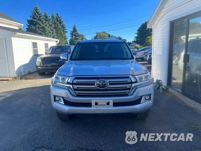 Zdjęcie 6 z 14 samochodu: 2018 TOYOTA LAND CRUISER BASE VIN:JTMCY7AJ7J4071759 - miniatura