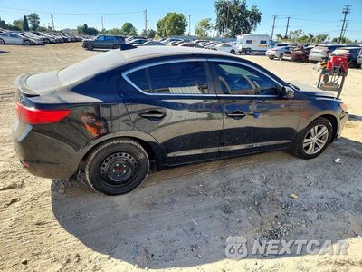 Trzecie zdjęcie samochodu z tyłu: 2013 ACURA ILX HYBRID TECH VIN:19VDE3F78DE300366 - miniatura