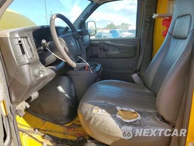 Zdjęcie 7 z 13 samochodu: 2011 GMC SAVANA BOX TRUCK VIN:1GDY72CA7B1900627 - miniatura