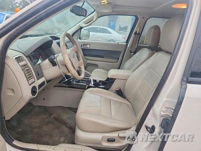 Zdjęcie 7 z 13 samochodu: 2012 FORD ESCAPE HYBRID VIN:1FMCU4K31CKA03350 - miniatura