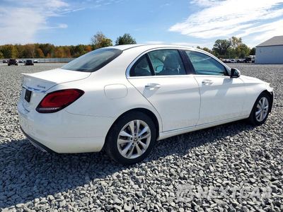 Trzecie zdjęcie samochodu z tyłu: 2019 MERCEDES-BENZ C 300 4MATIC VIN:55SWF8EB6KU290457 - miniatura