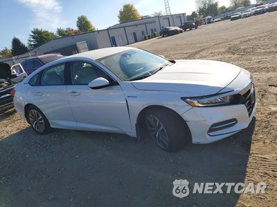 Czwarte zdjęcie samochodu z boku: 2019 HONDA ACCORD HYBRID VIN:1HGCV3F11KA003522 - miniatura