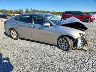 Czwarte zdjęcie samochodu z boku: 2015 LEXUS ES 300H VIN:JTHBW1GG2F2095320 - miniatura