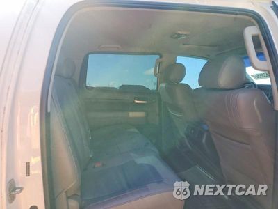 Zdjęcie 10 z 12 samochodu: 2007 TOYOTA TUNDRA LIMITED VIN:5TBDV58137S469824 - miniatura