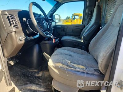 Zdjęcie 7 z 13 samochodu: 2008 CHEVROLET EXPRESS G1500 VIN:1GCFG15X281172389 - miniatura