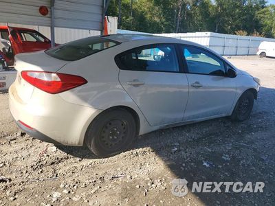 Trzecie zdjęcie samochodu z tyłu: 2015 KIA FORTE LX VIN:KNAFK4A62F5409415 - miniatura