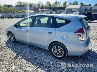 Drugie zdjęcie samochodu z przodu: 2015 TOYOTA PRIUS V TWO VIN:JTDZN3EU2FJ038564 - miniatura