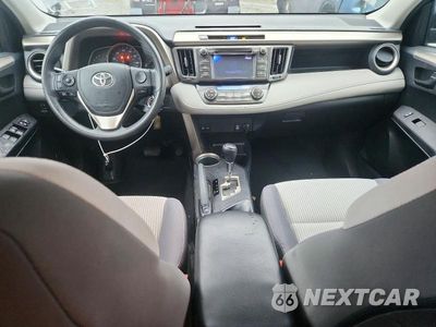 Zdjęcie 8 z 13 samochodu: 2013 TOYOTA RAV4 XLE VIN:2T3RFREV4DW034684 - miniatura