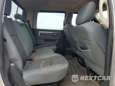 Zdjęcie 10 z 12 samochodu: 2014 RAM 2500 SLT VIN:3C6UR5DL8EG148402 - miniatura