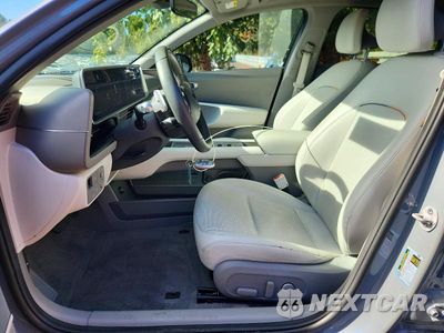 Zdjęcie 7 z 13 samochodu: 2023 HYUNDAI IONIQ 6 SEL VIN:KMHM34AA0PA020546 - miniatura