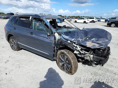 Czwarte zdjęcie samochodu z boku: 2024 VOLKSWAGEN TIGUAN SE VIN:3VVNB7AXXRM205177 - miniatura