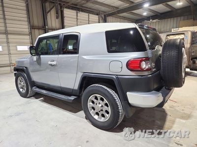 Drugie zdjęcie samochodu z przodu: 2012 TOYOTA FJ CRUISER BASE VIN:JTEZU4BF0CK011752 - miniatura