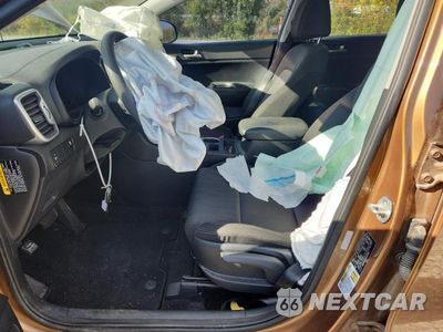 Zdjęcie 7 z 13 samochodu: 2017 KIA SPORTAGE LX VIN:KNDPM3AC9H7164685 - miniatura