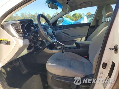 Zdjęcie 7 z 13 samochodu: 2013 KIA OPTIMA LX VIN:KNAGM4A75D5371201 - miniatura