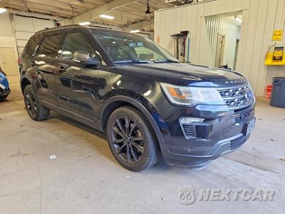 Czwarte zdjęcie samochodu z boku: 2018 FORD EXPLORER XLT VIN:1FM5K8D88JGC86442 - miniatura