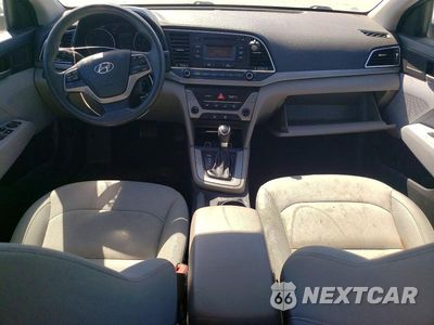 Zdjęcie 8 z 12 samochodu: 2017 HYUNDAI ELANTRA SE VIN:KMHD74LF7HU113383 - miniatura