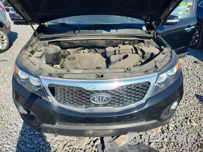 Zdjęcie 11 z 12 samochodu: 2013 KIA SORENTO LX VIN:5XYKT3A6XDG381747 - miniatura