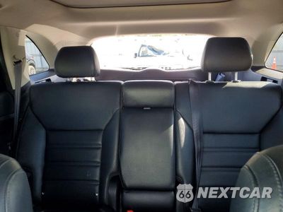 Zdjęcie 10 z 13 samochodu: 2016 KIA SORENTO SX V6 VIN:5XYPKDA50GG078941 - miniatura