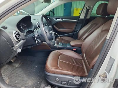 Zdjęcie 7 z 12 samochodu: 2015 AUDI A3 PREMIUM VIN:WAUBFGFF9F1015298 - miniatura