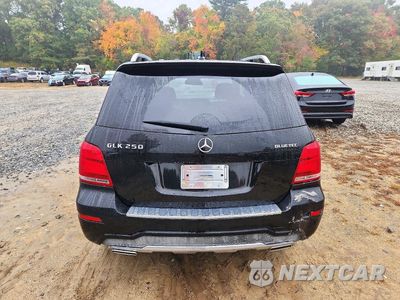 Zdjęcie 6 z 12 samochodu: 2015 MERCEDES-BENZ GLK 250 BLUETEC VIN:WDCGG0EB7FG408414 - miniatura