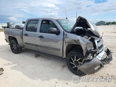 Czwarte zdjęcie samochodu z boku: 2007 CHEVROLET SILVERADO C1500 CREW CAB VIN:2GCEC13J371517072 - miniatura
