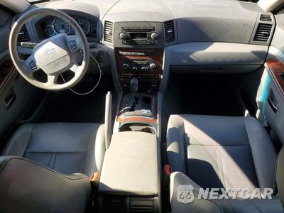 Zdjęcie 8 z 13 samochodu: 2005 JEEP GRAND CHEROKEE LIMITED VIN:1J4HR58N05C620370 - miniatura