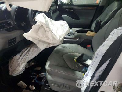 Zdjęcie 7 z 12 samochodu: 2020 TOYOTA HIGHLANDER HYBRID PLATINUM VIN:5TDEBRCH4LS007721 - miniatura