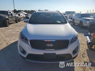 Piąte zdjęcie samochodu w środku: 2018 KIA SORENTO EX VIN:5XYPHDA57JG417331 - miniatura