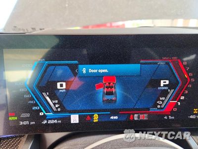 Zdjęcie 9 z 14 samochodu: 2025 BMW M5 TOURING VIN:WBS83GV06SCV84023 - miniatura