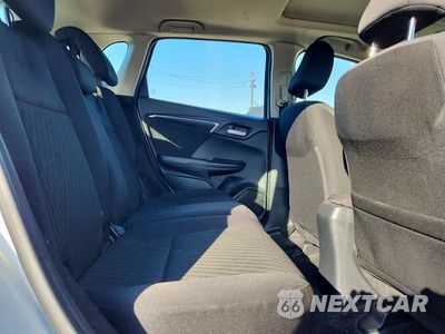 Zdjęcie 11 z 13 samochodu: 2018 HONDA FIT EX VIN:3HGGK5H81JM713151 - miniatura