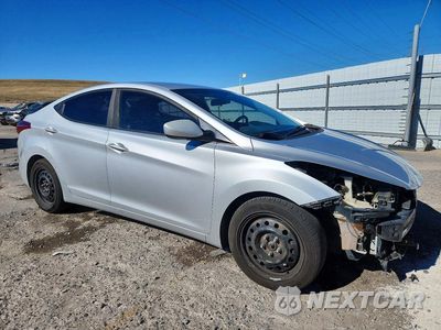 Czwarte zdjęcie samochodu z boku: 2016 HYUNDAI ELANTRA SE VIN:5NPDH4AE8GH748004 - miniatura
