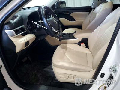 Zdjęcie 7 z 13 samochodu: 2023 TOYOTA HIGHLANDER XLE VIN:5TDKDRBH9PS022512 - miniatura